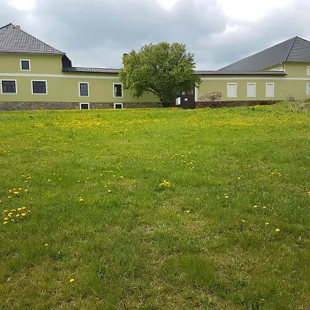 Сasa de vacaciones Rodinný Jimramovské Pavlovice Až 24 Osob! *