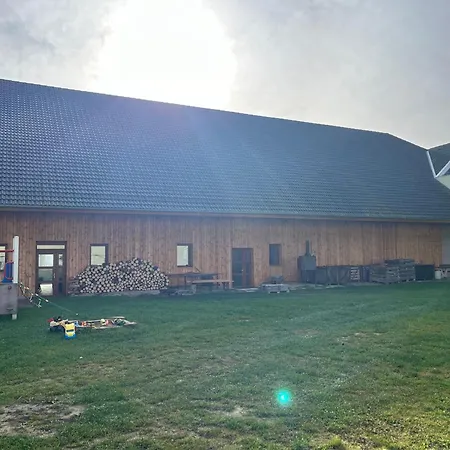 Rodinny Jimramovske Pavlovice Az 24 Osob! Holiday home
